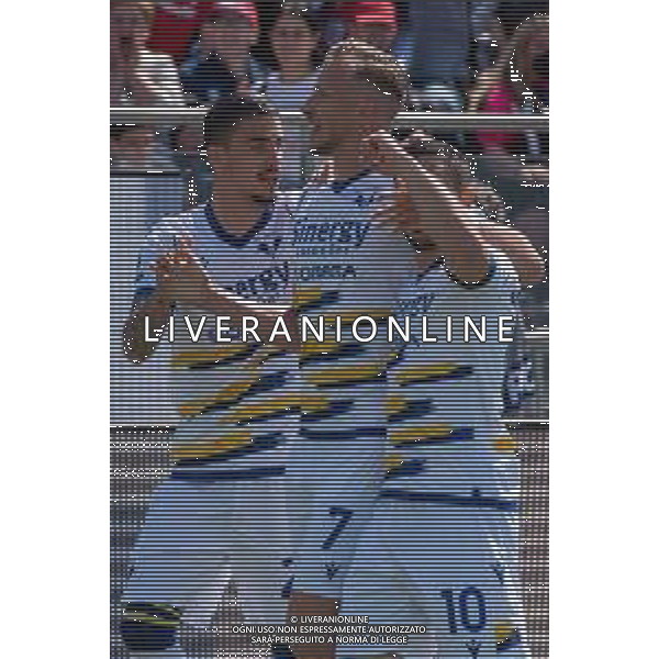 30-4-2022. Cagliari Calcio-Hellas Verona F.C., 35° giornata Serie A 2021/2022. Italia, Sardegna, Cagliari, stadio Unipol Domus. Salvatore Moi/Aldo Liverani s.a.s.. Nella foto: Gol dell\'Hellas Verona in trasferta contro Cagliari, allo stadio Unipol Domus di Cagliari. Segna: Antonin Barak Hellas Verona Esultanza ©MOI/AGENZIA ALDO LIVERANI SAS