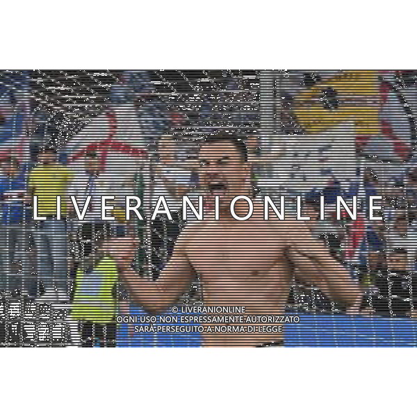 Danilo Vigo/LMedia - UC Sampdoria vs Genoa CFC - italian soccer Serie A match 2021/2022 April 30 2022 - Luigi Ferraris stadium Genova, Italy UC Sampdoria vs Genoa CFC Photo showing: Emil Mulyadi Audero celebrates after scoring a match - esultanza @Danilo Vigo/LiveMedia /AGENZIA ALDO LIVERANI SAS