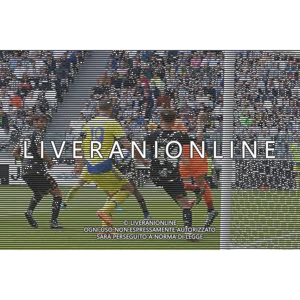 Torino 01.05.2022 Stadio Allianz Stadium ©Alessandro Falzone/Agenzia Aldo Liverani TVAF Juventus vs Genoa Serie A Tim 2021/2022 Nella foto : il secondo gol di Leonardo Bonucci ©FALZONE/AGENZIA ALDO LIVERANI SAS
