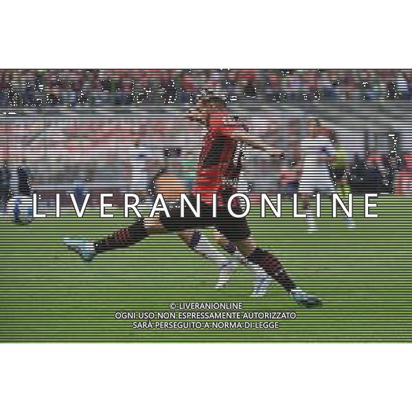 Theo Hernandez (Milan) occasione da gol fallita Milan vs Fiorentina Milano 01-05-2022 Stadio Giuseppe Meazza - San Siro Campionato Serie A TIM - 35a giornata foto Roberto Garavaglia/ag. Aldo Liverani sas/AGENZIA ALDO LIVERANI SAS