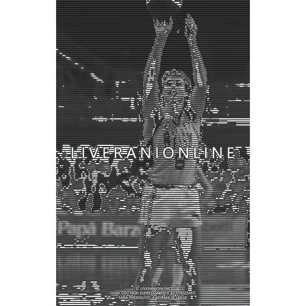 1983MILANO CAMPIONATO DI BASKET SERIE A1 BILLY MILANO-FORD CANTU\' NELLA FOTO MIKE D\'ANTONI AG ALDO LIVERANI SAS