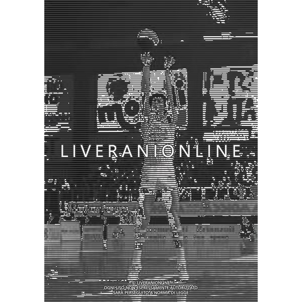 1983-1984 CANTU\' PLAY OFF CAMPIONATO DI BASKET JOLLY COLOMBANI-PERONI LIVORNO NELLA FOTO FAUSTO BARGNA AG ALDO LIVERANI SAS