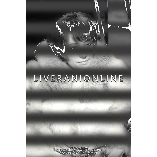 RETROSPETTIVA ANNIE GIRARDOT ATTRICE NELLA FOTO ANNIE GIRARDOT A ROMA NELL\'ANNO 1968 AG ALDO LIVERANI SAS