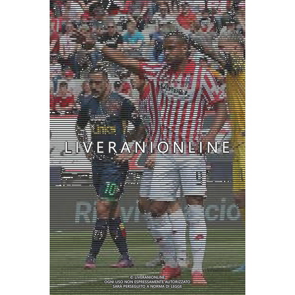 Foto P.G /Ag. Aldo Liverani 30 aprile 2022 Sport Calcio Vicenza-Lecce Campionato di Calcio Serie B 2021/22 - Stadio Romeo Menti Nella foto: Diaw Davide (L.R. Vicenza); / Agenzia Aldo Liverani Sas