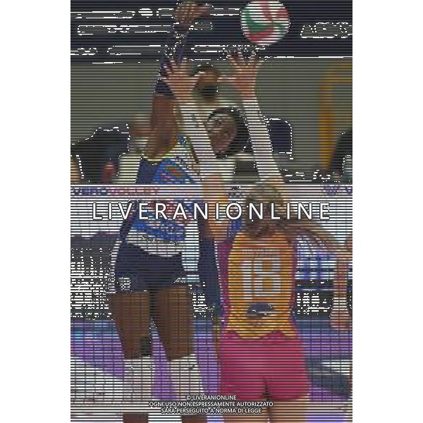 ¬© TVRG Paola Egonu (Imoco Volley Conegliano) Vero Volley Monza vs Prosecco DOC Imoco Volley Conegliano Monza 03-05-2022 Arena di Monza campionato femminile Serie A1 gara 2 finale playoff scudetto foto Roberto Garavaglia/ag. Aldo Liverani sas/AGENZIA ALDO LIVERANI SAS