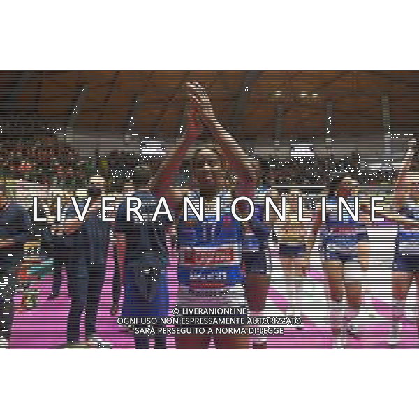 ¬© TVRG esultanza finale Miriam Sylla (Imoco Volley Conegliano) Vero Volley Monza vs Prosecco DOC Imoco Volley Conegliano Monza 03-05-2022 Arena di Monza campionato femminile Serie A1 gara 2 finale playoff scudetto foto Roberto Garavaglia/ag. Aldo Liverani sas/AGENZIA ALDO LIVERANI SAS