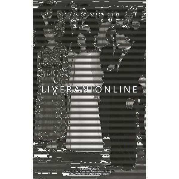 RETROSPETTIVA JOSE MARIA NAT ATTRICE NELLA FOTO JOSE MARIA NAT A CANNES NELL\'ANNO 1972 AG ALDO LIVERANI SAS 