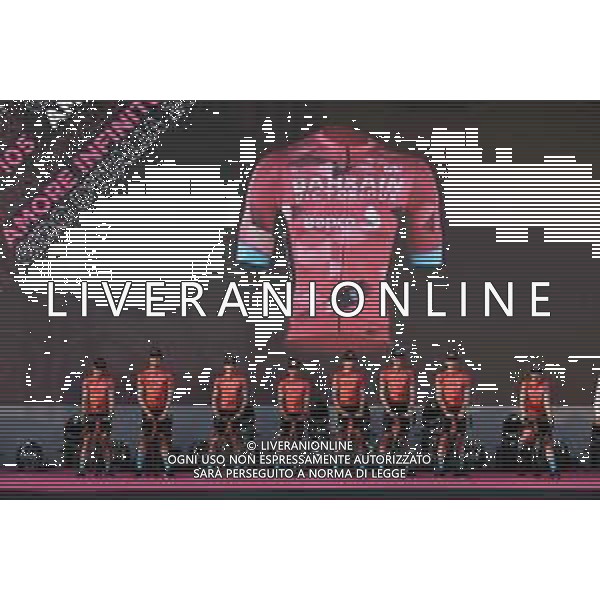 04-05-2022 Presentazione Squadre Giro D\'italia 2022; 2022, Bahrain - Victorious; Budapest; ©SIROTTI/AGENZIA ALDO LIVERANI SAS