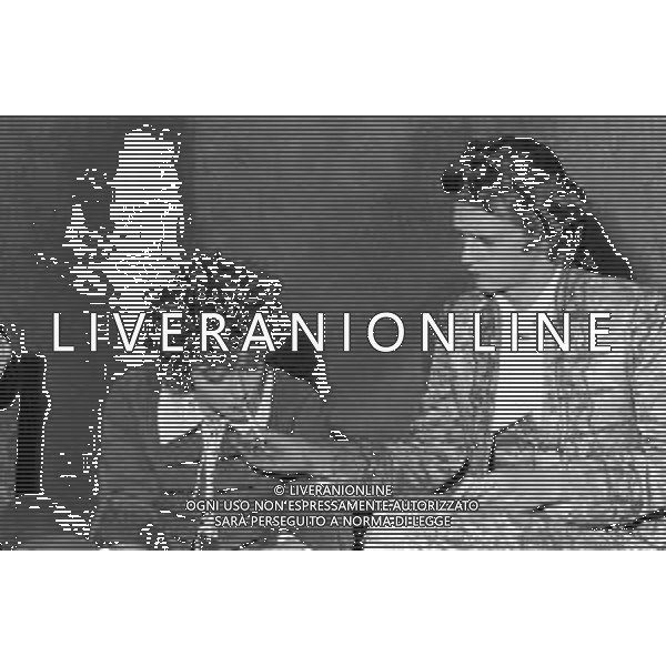 RETROSPETTIVA MONICA GUERRITORE ATTRICE DI CINEMA E TEATRO NELLA FOTO CON GIOVANNI CRIPPA NELLA SERIE TV TELEFILM RAI \'MANON\' DIRETTO DA SANDRO BOLCHI A MILANO LUGLIO 1976 ©Archivio Giovanni Liverani/AGENZIA ALDO LIVERANI SAS