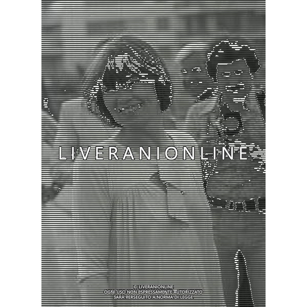 RETROSPETTIVA GLENDA JACKSON ATTRICE  NELLA FOTO GLENDA JACKSON A CANNES IL 20-05-1976 AG ALDO LIVERANI SAS