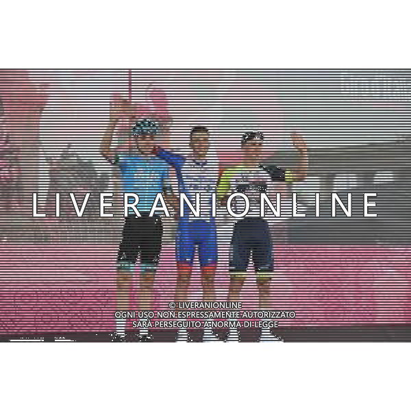 06-05-2022 Giro D\'italia; Tappa 01 Budapest - Visegrad; 2022, Eolo - Kometa; 2022, Groupama - Fdj; 2022, Intermarche - Wanty Gobert; Fetter, Erik; Valter, Attila; Peak, Barnabas; Budapest; ©SIROTTI/AGENZIA ALDO LIVERANI SAS