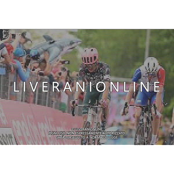 06-05-2022 Giro D\'italia; Tappa 01 Budapest - Visegrad; 2022, Ef Education - Easypost; 2022, Groupama - Fdj; Carr, Simon; Ludvigsson, Tobias; Visegrad; ©SIROTTI/AGENZIA ALDO LIVERANI SAS