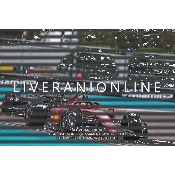 Carlos Sainz Jr (ESP), Scuderia Ferrari 06.05.2022. Formula 1 World Championship, Rd 5, Miami Grand Prix, Miami, Florida, USA, Practice Day. - www.xpbimages.com, EMail: requests@xpbimages.com ¬© Copyright: Charniaux / XPB Images/AGENZIA ALDO LIVERANI SAS - ITALY ONLY EDITORIAL USE ONLY