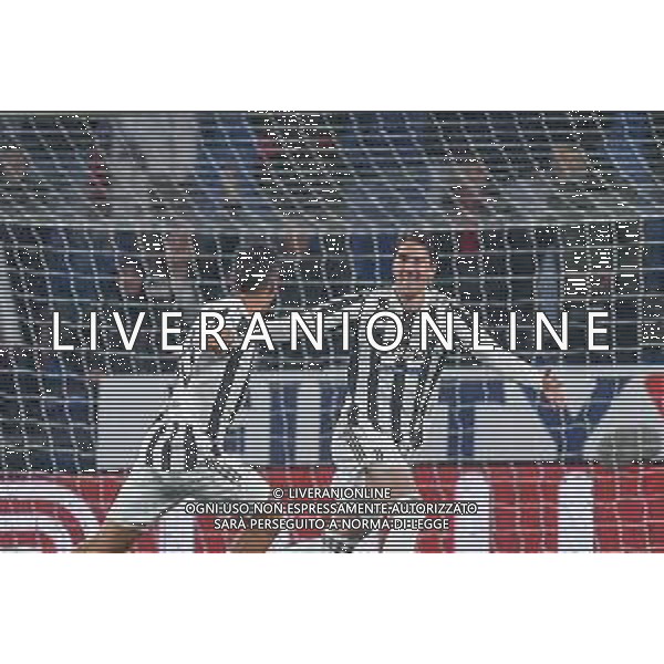 Danilo Vigo/LMedia - Genoa CFC vs Juventus FC - italian soccer Serie A match 2021/2022 May 06 2022 - Luigi Ferraris stadium Genova, Italy Genoa CFC vs Juventus FC Photo showing: Paulo Exequiel Dybala and Dusan Vlahovic (Juventus) celebrates after scoring a goal 0-1 @Danilo Vigo/LiveMedia AG ALDO LIVERANI SAS