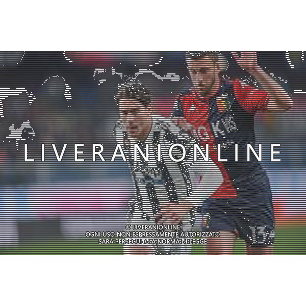 Danilo Vigo/LMedia - Genoa CFC vs Juventus FC - italian soccer Serie A match 2021/2022 May 06 2022 - Luigi Ferraris stadium Genova, Italy Genoa CFC vs Juventus FC Photo showing: Dusan Vlahovic (Juventus) - Mattia Bani (Genoa) @Danilo Vigo/LiveMedia /AGENZIA ALDO LIVERANI SAS