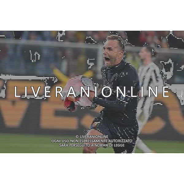 Danilo Vigo/LMedia - Genoa CFC vs Juventus FC - italian soccer Serie A match 2021/2022 May 06 2022 - Luigi Ferraris stadium Genova, Italy Genoa CFC vs Juventus FC Photo showing: Domenico Criscito &#xA; (Genoa) celebrates after scoring a goal 2-1-- esultanza @Danilo Vigo/LiveMedia /AGENZIA ALDO LIVERANI SAS