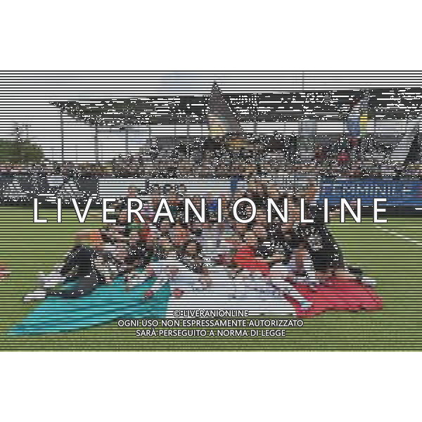 Vinovo (To) 07.05.2022 Juventus Training Center ©Manuela Viganti/Agenzia Aldo Liverani Festa Juventus Woman vittoria Campionato Calcio Serie A Nella foto: la juventus woman festeggia la vittoria del campionato di serie A femminile ©TV Viganti / AGENZIA ALDO LIVERANI SAS
