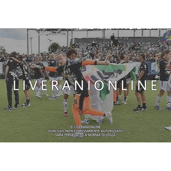 Vinovo (To) 07.05.2022 Juventus Training Center ©Manuela Viganti/Agenzia Aldo Liverani Festa Juventus Woman vittoria Campionato Calcio Serie A Nella foto: pauline peyraud magnin festeggia lo scudetto ©TV Viganti / AGENZIA ALDO LIVERANI SAS