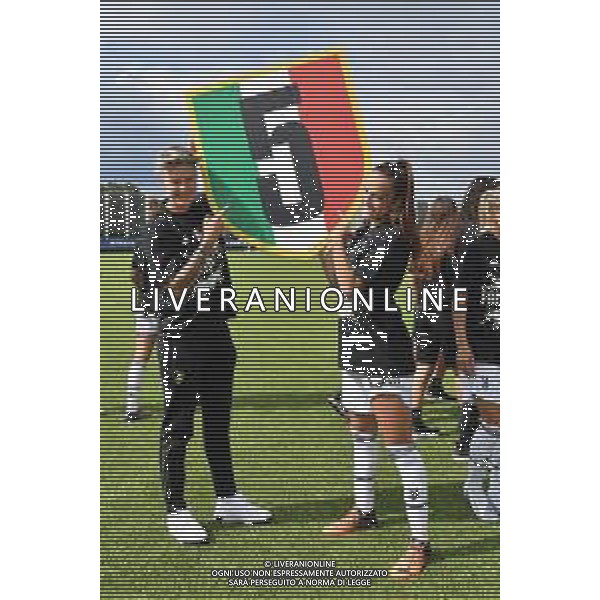 Vinovo (To) 07.05.2022 Juventus Training Center ©Manuela Viganti/Agenzia Aldo Liverani Festa Juventus Woman vittoria Campionato Calcio Serie A Nella foto: lina hurtig e julia grosso festeggiano lo scudetto ©TV Viganti / AGENZIA ALDO LIVERANI SAS