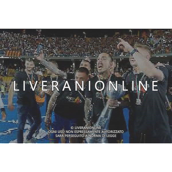 Emmanuele Mastrodonato/LMedia - US Lecce vs Pordenone Calcio - Italian soccer Serie B match 2021/2022 May 06 2022 - Stadio Via del Mare Lecce, Italy US Lecce vs Pordenone Calcio Photo showing: Francesco Di Mariano (US Lecce) Alessandro Plizzari (US Lecce) Mario Gargiulo (US Lecce) celebrate their championship victory with the cup @Emmanuele Mastrodonato/LiveMedia AG ALDO LIVERANI SAS