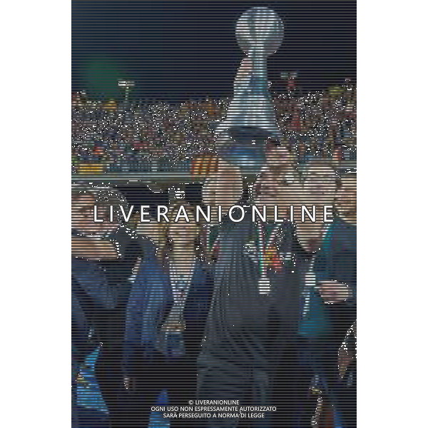 Emmanuele Mastrodonato/LMedia - US Lecce vs Pordenone Calcio - Italian soccer Serie B match 2021/2022 May 06 2022 - Stadio Via del Mare Lecce, Italy US Lecce vs Pordenone Calcio Photo showing: The president Sticchi Damiani celebrates for the championship victory with the cup @Emmanuele Mastrodonato/LiveMedia AG ALDO LIVERANI SAS