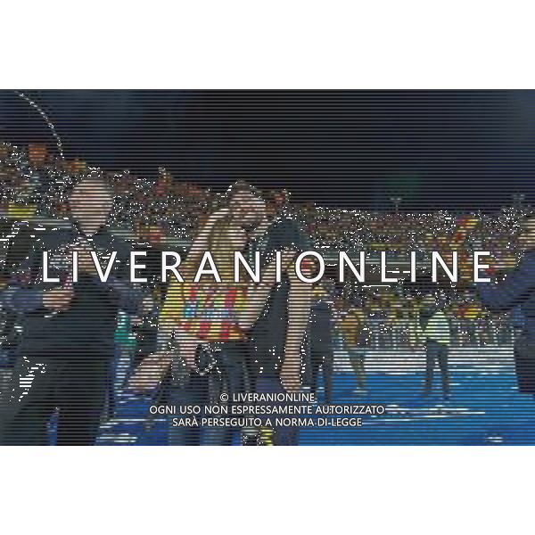 Emmanuele Mastrodonato/LMedia - US Lecce vs Pordenone Calcio - Italian soccer Serie B match 2021/2022 May 06 2022 - Stadio Via del Mare Lecce, Italy US Lecce vs Pordenone Calcio Photo showing: Arturo Calabresi (US Lecce) celebrates for the championship victory @Emmanuele Mastrodonato/LiveMedia AG ALDO LIVERANI SAS