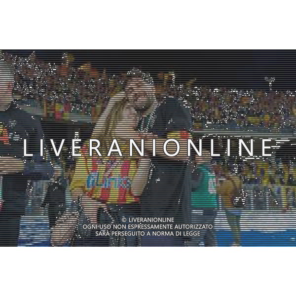 Emmanuele Mastrodonato/LMedia - US Lecce vs Pordenone Calcio - Italian soccer Serie B match 2021/2022 May 06 2022 - Stadio Via del Mare Lecce, Italy US Lecce vs Pordenone Calcio Photo showing: Arturo Calabresi (US Lecce) celebrates for the championship victory @Emmanuele Mastrodonato/LiveMedia AG ALDO LIVERANI SAS