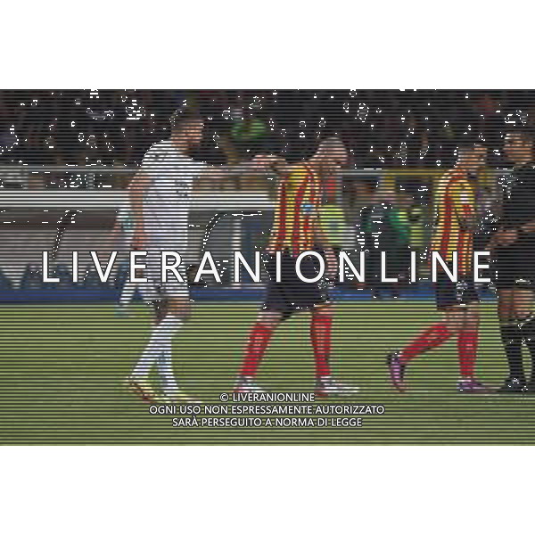Emmanuele Mastrodonato/LMedia - US Lecce vs Pordenone Calcio - Italian soccer Serie B match 2021/2022 May 06 2022 - Stadio Via del Mare Lecce, Italy US Lecce vs Pordenone Calcio Photo showing: Alessio Sabbione (Pordenone Calcio) and Fabio Lucioni (US Lecce) @Emmanuele Mastrodonato/LiveMedia AG ALDO LIVERANI SAS