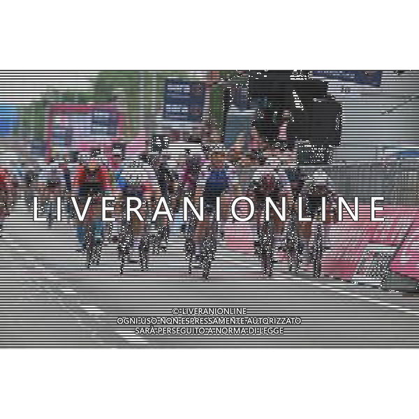 08-05-2022 Giro D\'italia; Tappa 03 Kaposvar - Balatonfured; 2022, Quick Step - Alpha Vinyl; 2022, Groupama - Fdj; 2022, Uae Emirates; 2022, Alpecin - Fenix; Cavendish, Mark; Demare, Arnaud; Gaviria Rendon, Fernando; Mareczko, Jakub; Balatonfured; ©SIROTTI/AGENZIA ALDO LIVERANI SAS