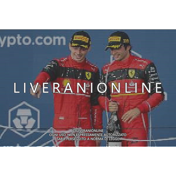 Charles Leclerc (FRA), Scuderia Ferrari and Carlos Sainz Jr (ESP), Scuderia Ferrari 08.05.2022. Formula 1 World Championship, Rd 5, Miami Grand Prix, Miami, Florida, USA, Race Day. - www.xpbimages.com, EMail: requests@xpbimages.com © Copyright: Charniaux / XPB Images/AGENZIA ALDO LIVERANI SAS - ITALY ONLY EDITORIAL USE ONLY