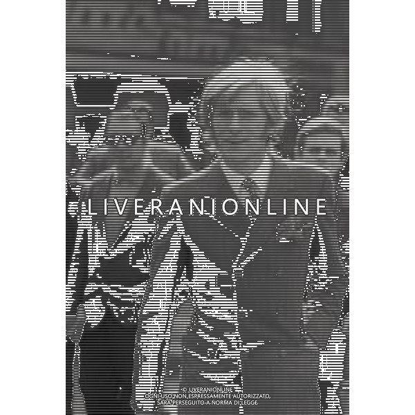 RETROSPETTIVA NINO FERRER PSEUDONIMO AGOSTINO ARTURO MARIA FERRARI CANTAUTORE ANTROPOLOGO E ETNOLOGO NELLA FOTO NINO FERRER A ROMA NELL\'ANNO 1968 AG ALDO LIVERANI SAS