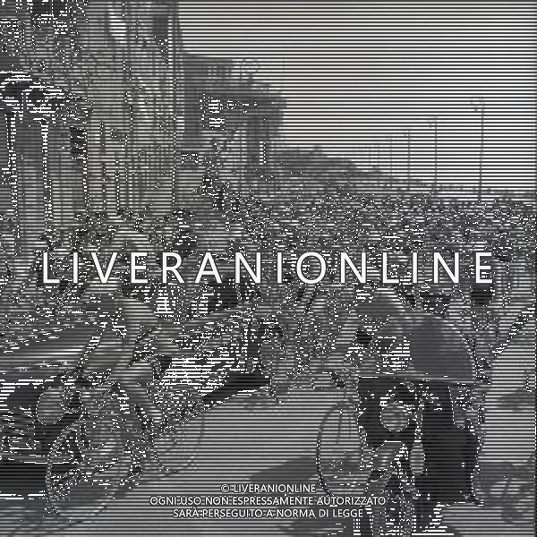 1955-1956 GIRO D\'ITALIA NELLA FOTO CORRIDORI AL GIRO D\'ITALIA AG ALDO LIVERANI SAS