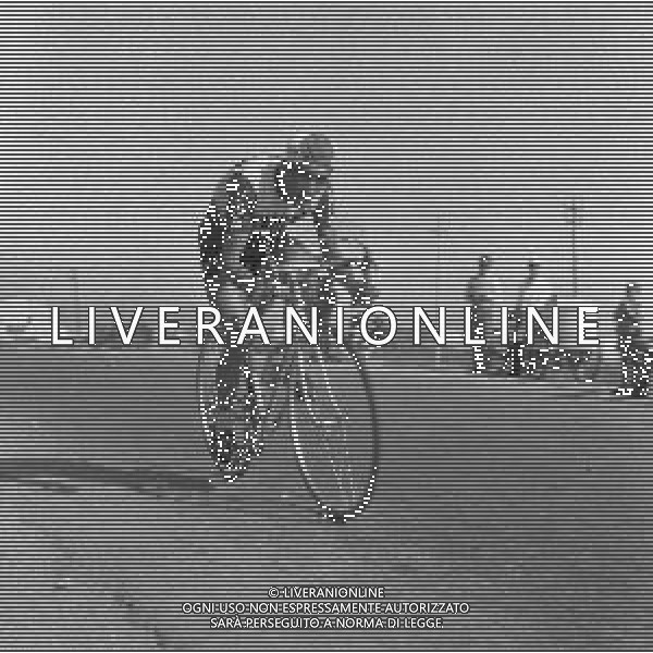 1955-1956 GIRO D\'ITALIA NELLA FOTO CORRIDORI AL GIRO D\'ITALIA AG ALDO LIVERANI SAS