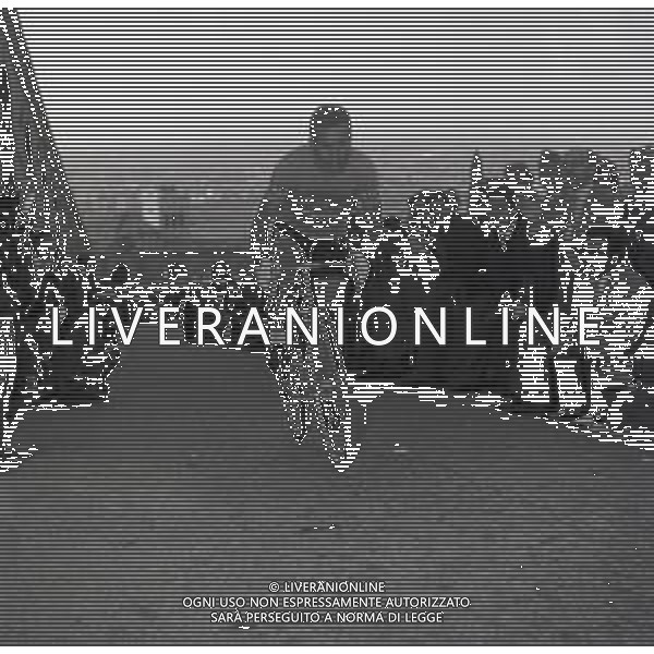 1955-1956 GIRO D\'ITALIA NELLA FOTO CORRIDORI AL GIRO D\'ITALIA AG ALDO LIVERANI SAS