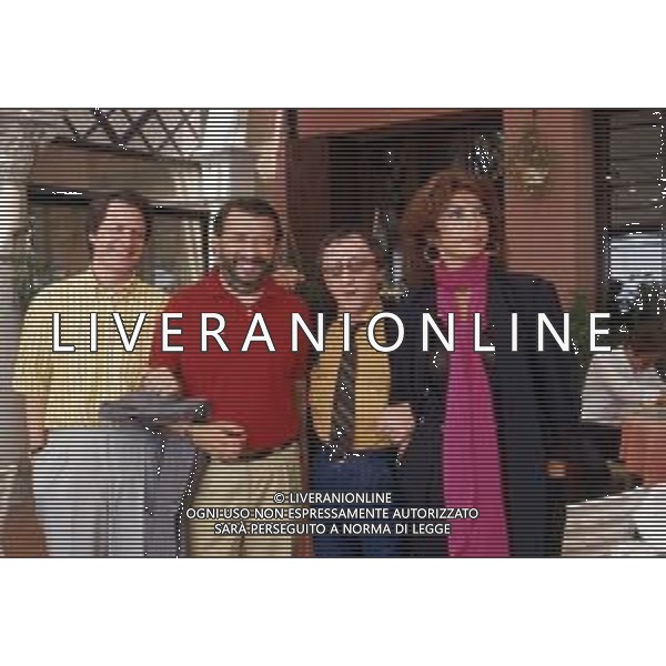 RETROSPETTIVA LINO CAPOLICCHIO ATTORE NELLA FOTO CON CARLO DELLE PIANE, IDA DI BENEDETTO E IL REGISTA PUPI AVATI A VENEZIA NEL 1984 ©Archivio Giovanni Liverani/ AG. ALDO LIVERANI SAS