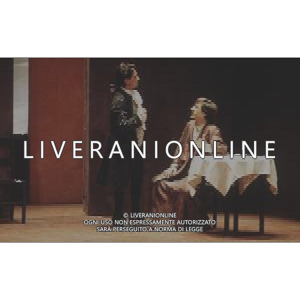 RETROSPETTIVA LINO CAPOLICCHIO ATTORE NELLA FOTO NELLA COMMEDIA \' LA LOCANDIERA\' NEL 1987 ©Archivio Giovanni Liverani/ AG. ALDO LIVERANI SAS