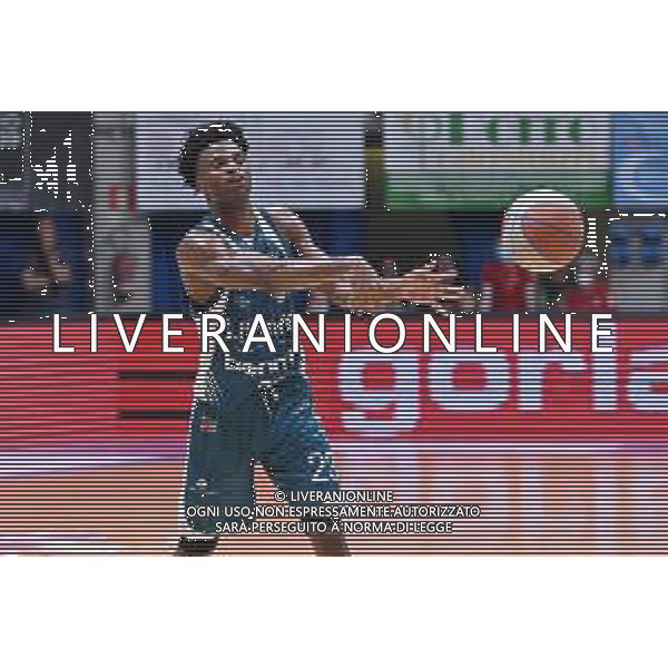 © TVRG Jordan Bayehe (Cantu\') Acqua San Bernardo Cantu\' vs Unieuro Forli\' Desio (MB) 09-05-2022 PalaBancoDesio Campionato Serie A2 - playoff tabellone argento gara 2 quarti di finale foto Roberto Garavaglia/ag. Aldo Liverani sas/ AGENZIA ALDO LIVERANI SAS