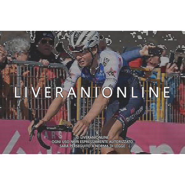 10-05-2022 Giro D\'italia; Tappa 04 Avola - Etna; 2022, Quick Step - Alpha Vinyl; Vansevenant, Mauri; Etna; ©SIROTTI / AGENZIA ALDO LIVERANI SAS