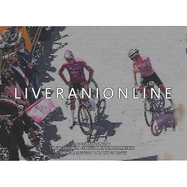 11-05-2022 Giro D\'italia; Tappa 05 Catania - Messina; 2022, Trek - Segafredo; 2022, Alpecin - Fenix; Lopez, Juan Pedro; Van Der Poel, Mathieu; Catania; ©SIROTTI/ AGENZIA ALDO LIVERANI SAS