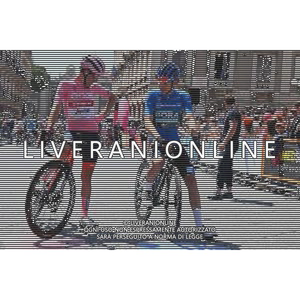 11-05-2022 Giro D\'italia; Tappa 05 Catania - Messina; 2022, Trek - Segafredo; 2022, Bora - Hansgrohe; Lopez, Juan Pedro; Kamna, Lennard; Catania; ©SIROTTI/ AGENZIA ALDO LIVERANI SAS