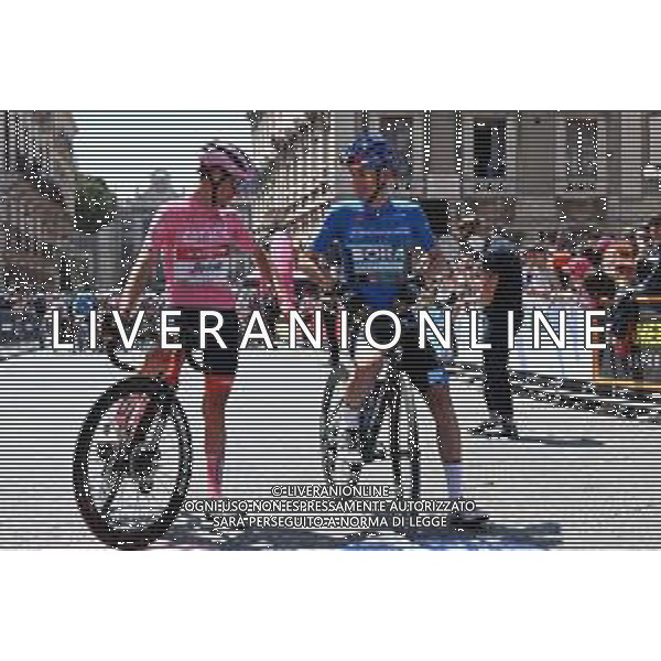 11-05-2022 Giro D\'italia; Tappa 05 Catania - Messina; 2022, Trek - Segafredo; 2022, Bora - Hansgrohe; Lopez, Juan Pedro; Kamna, Lennard; Catania; ©SIROTTI/ AGENZIA ALDO LIVERANI SAS
