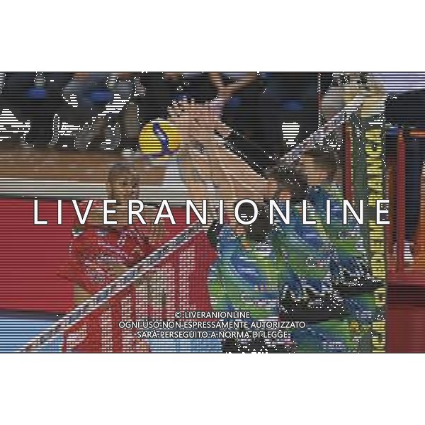 Roberto Bartomeoli/LMedia - Play Off - Cucine Lube Civitanova vs Sir Safety Conad Perugia - Volleyball Italian Serie A Men Superleague Championship 2021/2022 May 11 2022 - Eurosuole Forum Civitanova Marche, Italy Play Off - Cucine Lube Civitanova vs Sir Safety Conad Perugia Photo showing: Attack of Ricardo Lucarelli Santos De Souza #8 (Cucine Lube Civitanova) @Roberto Bartomeoli/LiveMedia / AGENZIA ALDO LIVERANI SAS