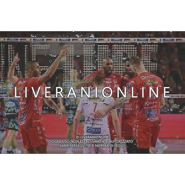 Roberto Bartomeoli/LMedia - Play Off - Cucine Lube Civitanova vs Sir Safety Conad Perugia - Volleyball Italian Serie A Men Superleague Championship 2021/2022 May 11 2022 - Eurosuole Forum Civitanova Marche, Italy Play Off - Cucine Lube Civitanova vs Sir Safety Conad Perugia Photo showing: The players of Cucine Lube Civitanova rejoice after scoring a point @Roberto Bartomeoli/LiveMedia / AGENZIA ALDO LIVERANI SAS