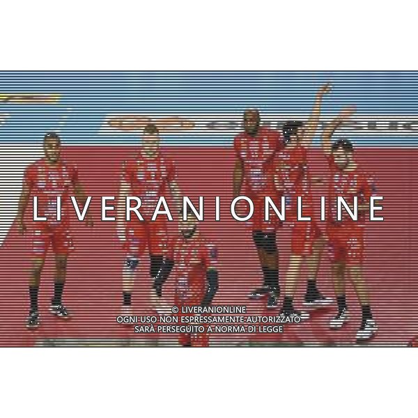 Roberto Bartomeoli/LMedia - Play Off - Cucine Lube Civitanova vs Sir Safety Conad Perugia - Volleyball Italian Serie A Men Superleague Championship 2021/2022 May 11 2022 - Eurosuole Forum Civitanova Marche, Italy Play Off - Cucine Lube Civitanova vs Sir Safety Conad Perugia Photo showing: Cucine Lube Civitanova players take to the volleyball court @Roberto Bartomeoli/LiveMedia / AGENZIA ALDO LIVERANI SAS