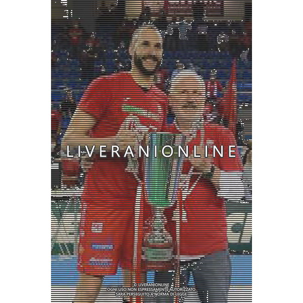 Roberto Bartomeoli/LMedia - Play Off - Cucine Lube Civitanova vs Sir Safety Conad Perugia - Volleyball Italian Serie A Men Superleague Championship 2021/2022 May 11 2022 - Eurosuole Forum Civitanova Marche, Italy Play Off - Cucine Lube Civitanova vs Sir Safety Conad Perugia Photo showing: Osmany Juantorena #5 (Cucine Lube Civitanova) and Fabio Giulianelli (CEO of Gruppo Lube) @Roberto Bartomeoli/LiveMedia / AGENZIA ALDO LIVERANI SAS