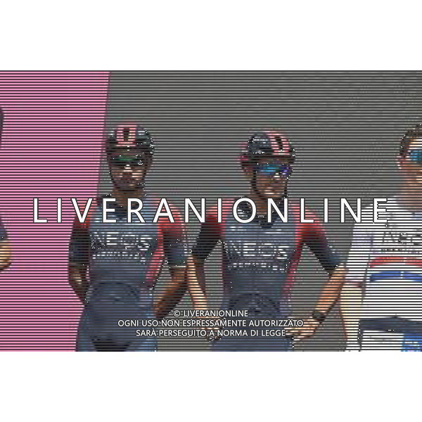 12-05-2022 Giro D\'italia; Tappa 06 Palmi - Scalea; 2022, Ineos - Grenadiers; Narvaez, Jhonnatan; Carapaz Antonio, Richard Antonio; Palmi; ©SIROTTI/AGENZIA ALDO LIVERANI SAS