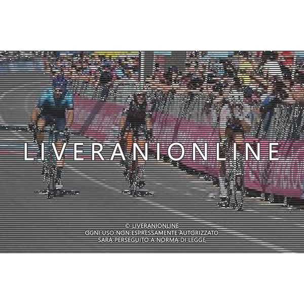 14-05-2022 Giro D\'italia; Tappa 08 Napoli - Napoli; 2022, Astana - Qazaqstan; 2022, Drone Hopper - Androni; 2022, Ag2r - Citroen; Felline, Fabio; Ravanelli, Simone; Vendrame, Andrea; Napoli; ©SIROTTI/AGENZIA ALDO LIVERANI SAS