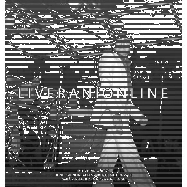 RETROSPETTIVA DEL CANTANTE MAL (pseudonimo di Paul Bradley Couling) NELLA FOTO MENTRE SI ESIBISCE ALLA BUSSOLA DI VIAREGGIO NELL\'AGOSTO DEL 1975 ©Archivio Giovanni Liverani/AGENZIA ALDO LIVERANI SAS