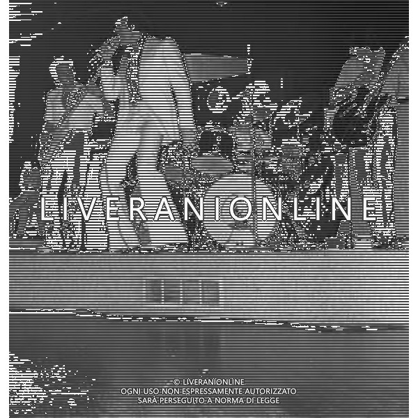 RETROSPETTIVA DEL CANTANTE MAL (pseudonimo di Paul Bradley Couling) NELLA FOTO MENTRE SI ESIBISCE ALLA BUSSOLA DI VIAREGGIO NELL\'AGOSTO DEL 1975 ©Archivio Giovanni Liverani/AGENZIA ALDO LIVERANI SAS