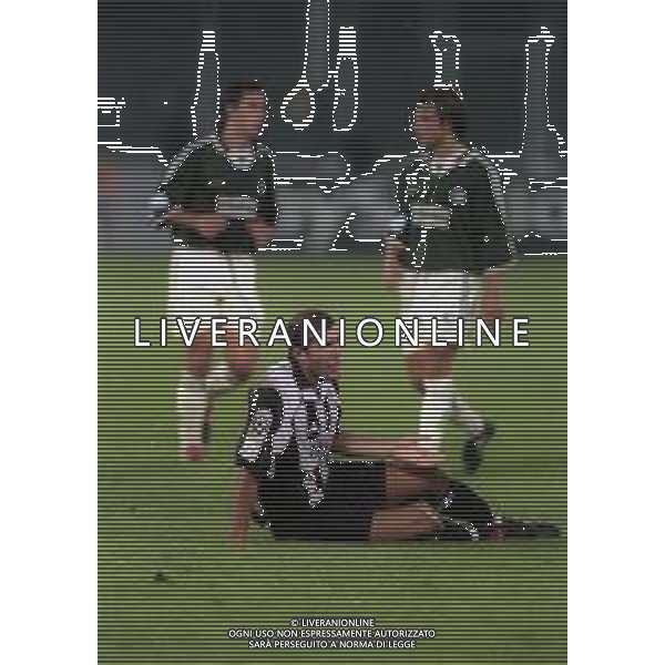17-09-1997 TORINO COOPPA CAMPIONI JUVENTUS -FEYENOORD 5-1 NELLA FOTO ZINEDINE ZIDANE AG ALDO LIVERANI SAS
